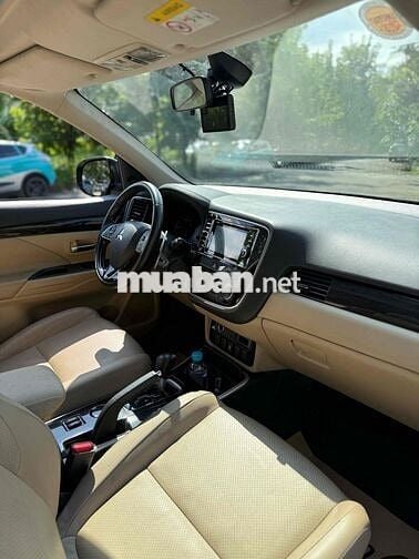 Mitsubishi Outlander 2018 2.0 CVT Premium