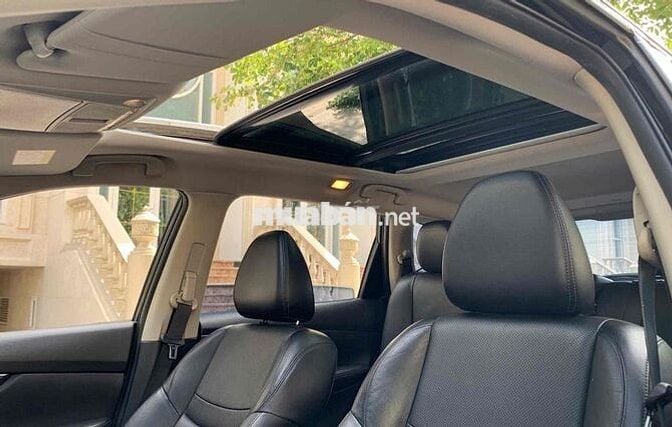 Nissan X-Trail 2018 SV 4WD Đen