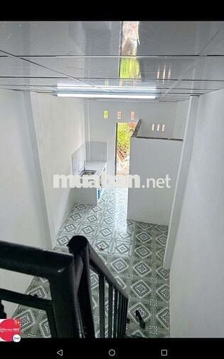 NHÀ 28M2 CÓ GÁC MỚI KẾ BẾN XE QUẬN 8 ĐƯONG TẠ QUANG BỬU HẺM XE MÁY