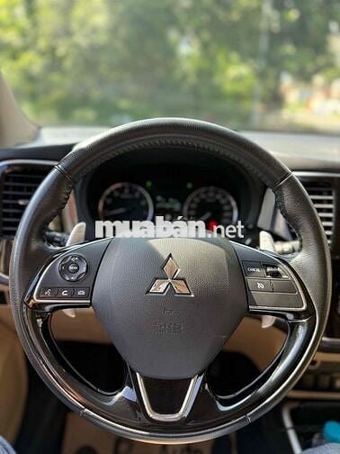 Mitsubishi Outlander 2018 2.0 CVT Premium