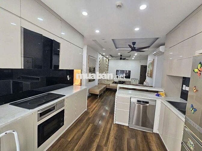 Cho thuê chung cư 87 Lĩnh Nam - 94m2 - 3 ngủ - 2 vs - giá 14 triệu