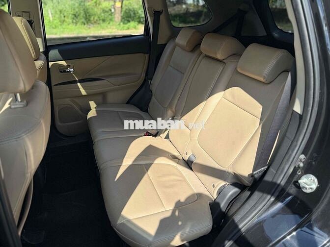 Mitsubishi Outlander 2018 2.0 CVT Premium