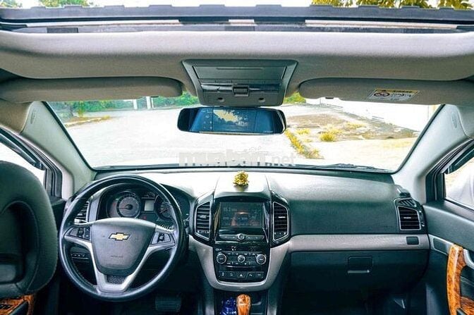 Chevrolet Captiva Revv LTZ 2016 2.4 AT 81.000 km