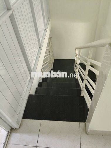 NHÀ SHR HUỲNH THỊ HAI, P.TCH, Q.12, DT 44 m2, 2 TẦNG, HXH, GIÁ 3,25 TỶ