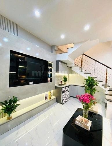 Bán nhà mới tinh cực đẹp đường Láng:25m2, 4 tầng,full nội tất, 5,6 tỷ