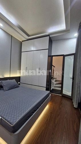 Bán nhà mới tinh cực đẹp đường Láng:25m2, 4 tầng,full nội tất, 5,6 tỷ