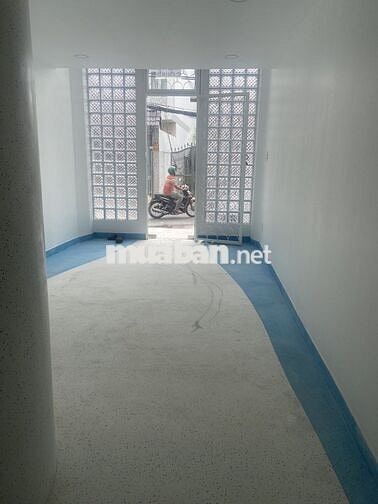 CHÍNH CHỦ CHO THUÊ NHÀ MẶT TIỀN - CÓ THANG MÁY - 3 LẦU