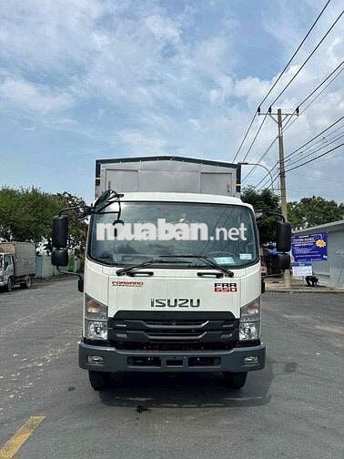 Xe isuzu 6,5 tấn mui bạt ,bửng nhôm! đặc biệt!!!