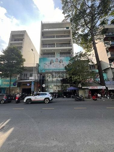 Bán Tòa Nhà Văn Phòng Quận 5 Có Sẵn Dòng Tiền 330Trieu/Thang