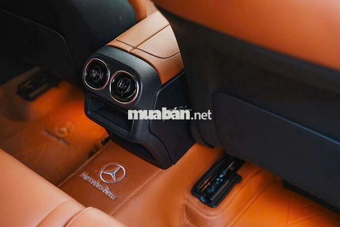 Mercedes GLC200 4matic 2023 Trắng