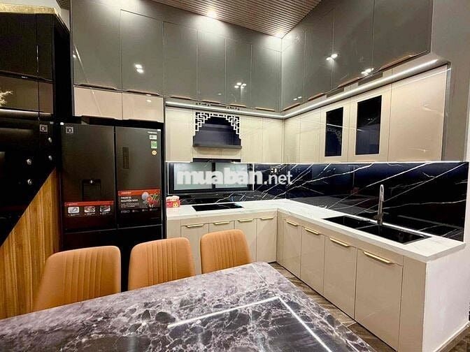 Nhà 3 Tầng - Kiệt Ô tô đỗ cửa  - HÀN MẶC TỬ