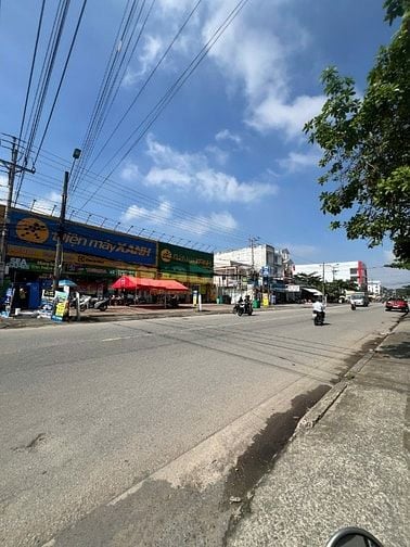 HÀNG KÍN - NHÀ TRỆT LẦU KDC FICO AN THỚI