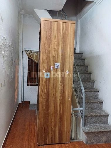 Cho thuê nhà số 138 ngõ Chợ Khâm Thiên, phố Khâm Thiên, DT 15 m2