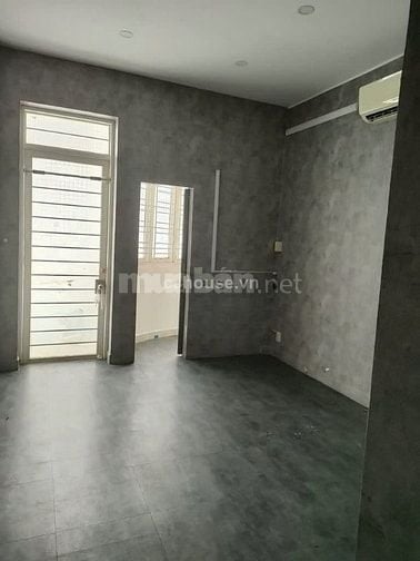 CHCHO THUÊ MĂT TIỀN NGUYỄN THÁI BÌNH, QUẬN 1, GIÁ 70 TRIỆU, CHÍNH CHỦ