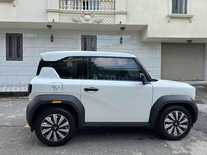 VinFast VF3 Mua Pin T6/2025 Màu Trắng xe lên đồ 