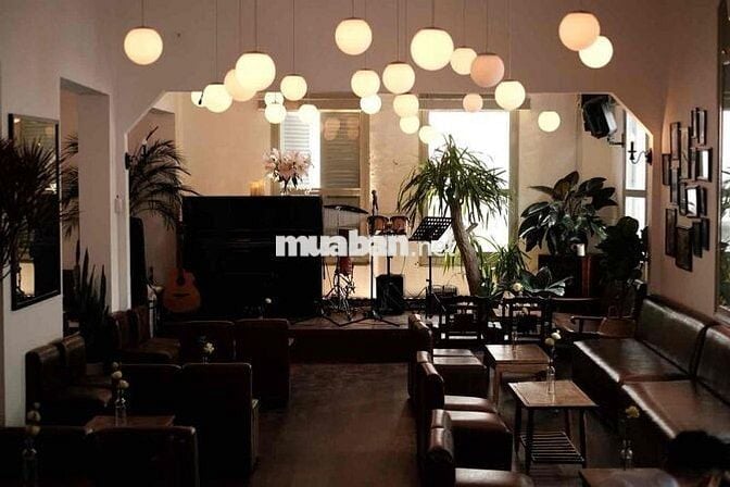 BIỆT THỰ TRUNG TÂM Q3 NGANG 15x15M 5 TẦNG GIÁ 70TR PHONG CÁCH CỔ ĐIỂN