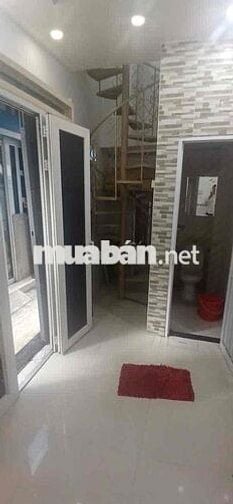 Cho thuê nguyên căn 1pn - đường Phạm Ngũ Lão - Quận 1 - 1 trệt 1 lầu