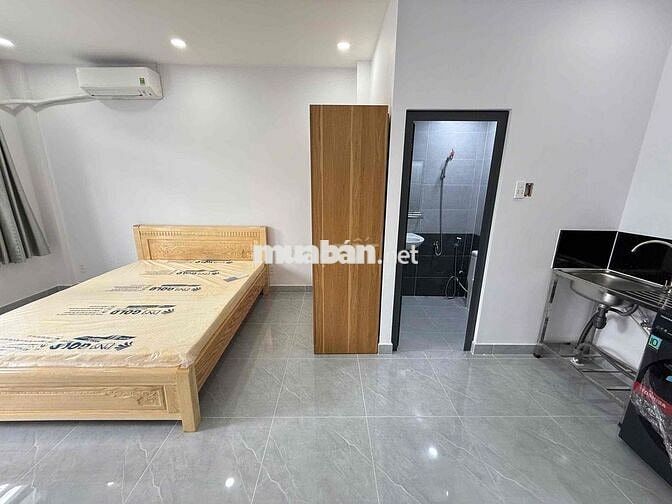 Phòng Ban Công Máy Giặt Riêng Ung Văn Khiêm Bình Thạnh Gần Hàng Xanh