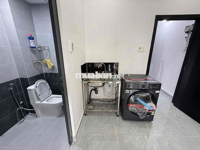 Phòng Ban Công Máy Giặt Riêng Ung Văn Khiêm Bình Thạnh Gần Hàng Xanh