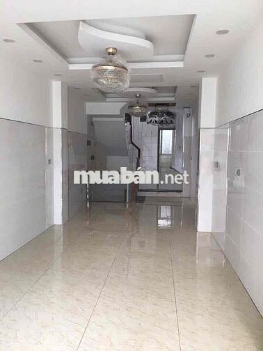 Cho thuê nhà mặt tiền Ngô Gia Tự, Phường 2, Quận 10