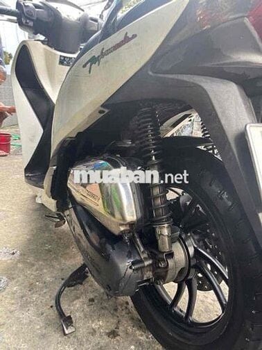 xe sh chính chủ đang sử dụng tặng dàn áo xám