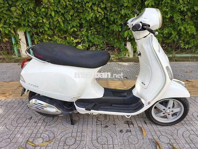 Piaggio Vespa FI 2011 Trắng