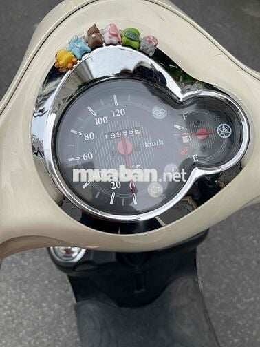 Yamaha Nozza Fi 2013 màu Kem