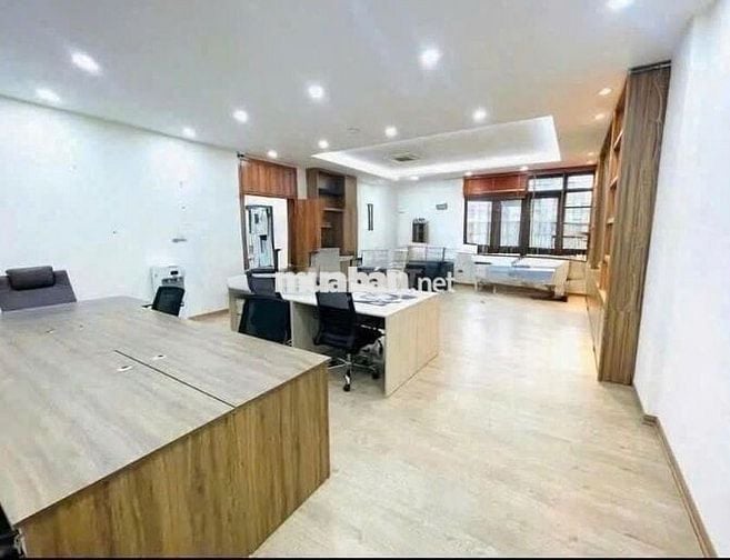 HOT NHÀ MỚI XÂY - Hoàng Việt, P.4, Q.TB - 6x20m - 6PN - 3 Tầng