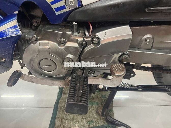 Jupiter v 2004 xe nhật giá rẻ bs 67