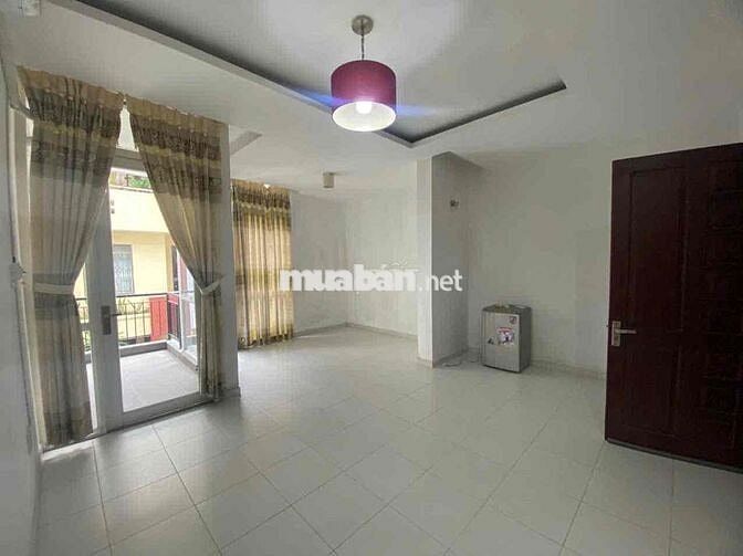 PHÒNG STUDIO  GẦN SÂN BAY TÂN SƠN NHẤT