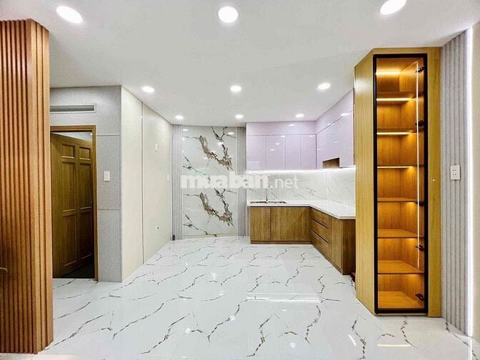 Cần bán nhà 38m2 , 2 phòng ngủ , đường trung mỹ tây 13, Quận 12