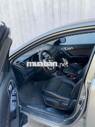 Kia Cerato 2010 Số sàn 160000 km Xám