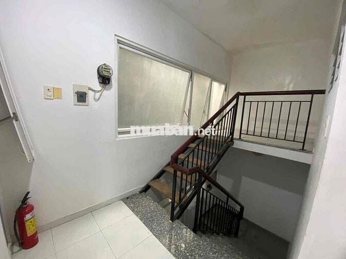 2 phòng ngủ riêng biệt có nội thất Tân Bình