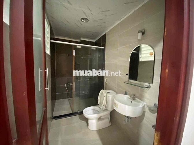 2 phòng ngủ riêng biệt có nội thất Tân Bình