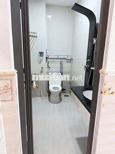 NHÀ CHO THUÊ FULL NT 59-P14-GV TRỆT LỮNG 2L 4PN3WC HẺM XE HƠI