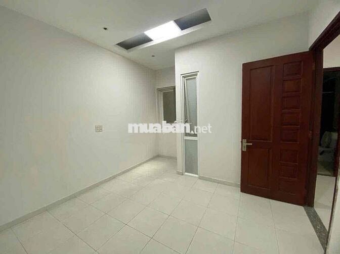 2 phòng ngủ riêng biệt có nội thất Tân Bình