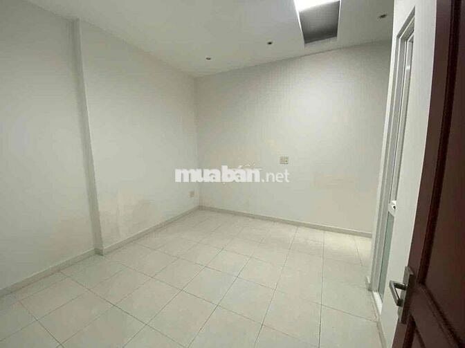 2 phòng ngủ riêng biệt có nội thất Tân Bình