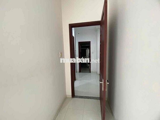 2 phòng ngủ riêng biệt có nội thất Tân Bình