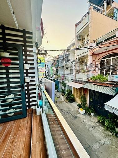 Nhà Phố Trung Tâm Quận 11 - Full Nội Thất - Nhà đẹp như khách sạn