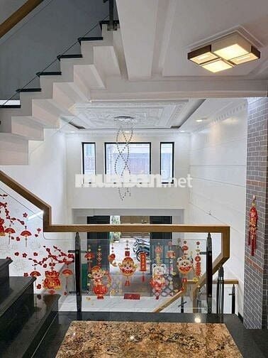 NHÀ CHO THUÊ FULL NT 59-P14-GV TRỆT LỮNG 2L 4PN3WC HẺM XE HƠI