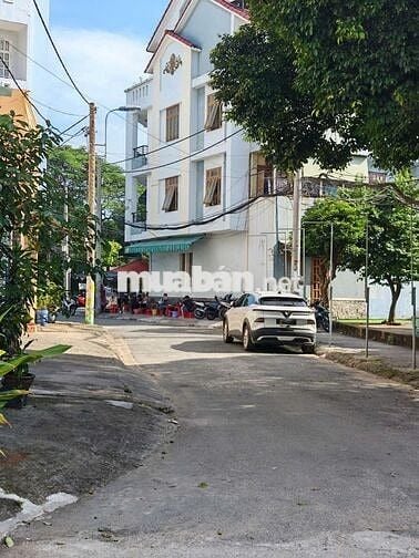 Siêu Phẩm Đất hẻm xe hơi thông đường Linh Trung, Giá chỉ 70tr/m2 .