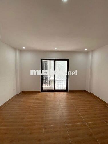 NhàChương Mỹ 30m²x 4 tầng, ô tô đỗ cách 10m, cạnh sân bóng chuyền...