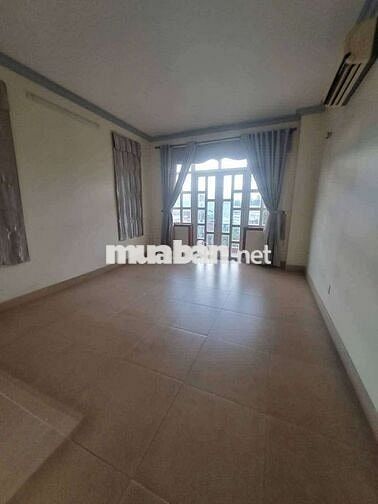 Cho thuê mặt bằng kinh danh,ở gđ apđ Quận 12