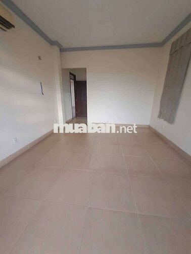 Cho thuê mặt bằng kinh danh,ở gđ apđ Quận 12