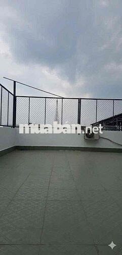 Cho thuê nhà mới xây - sạch sẽ - thoáng mát - khu an ninh tốt. Giá 7tr