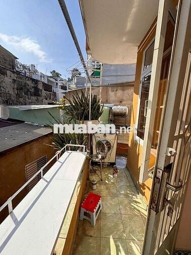 Phòng full nội thất 30m2 Đào Duy Từ 5tr2 ngay UEH B