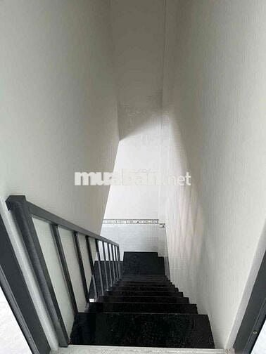 🌺Cần bán nhà MTKD ngay chợ đường sinco - An lạc . DT : 4m*21m . 8,5 tỷ