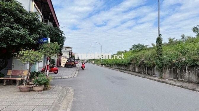 Bán đất Phúc Lợi 65m2 Mặt tiền Vỉa hè Kinh Doanh Hiếm