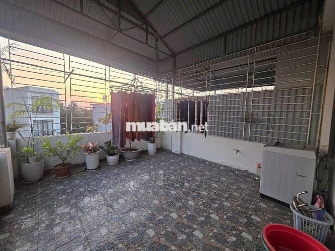 SIÊU PHẨM NHÀ 5 TẦNG MẶT NGÕ TẠI THANH AM -Ô TÔ - VỪA Ở VỪA KINH DOANH