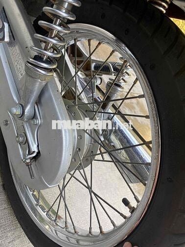 EM KẸT TIỀN CẦN BÁN XE FU2 9CHỦ